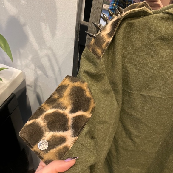 Upcycled Military Jacket w Leopard Print - Picture 5 of 5